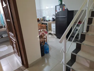 Casa de Condomínio com 2 Quartos à venda, 81m² no Estância São José, Peruíbe