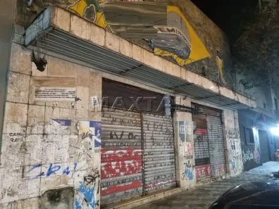 Prédio Comercial para alugar, 750m² no Santa Efigênia, São Paulo