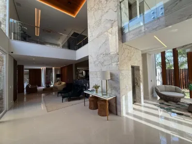 Casa de Condomínio com 4 Quartos para alugar, 1050m² no Jardim Tarobá, Cambé