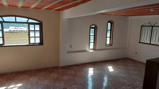 Casa com 5 Quartos à venda, 100m² no Santa Bárbara, Niterói