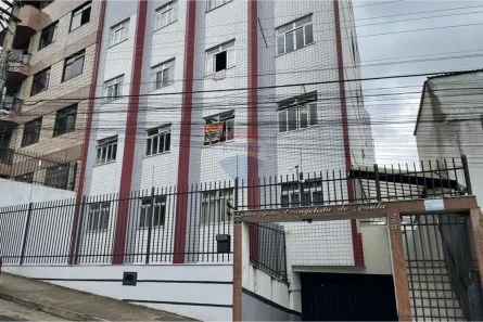 Apartamento com 3 Quartos para alugar, 86m² no Jardim Glória, Juiz de Fora