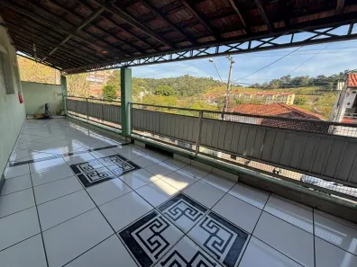 Sobrado com 2 Quartos à venda, 150m² no Ipiranga, Guararema