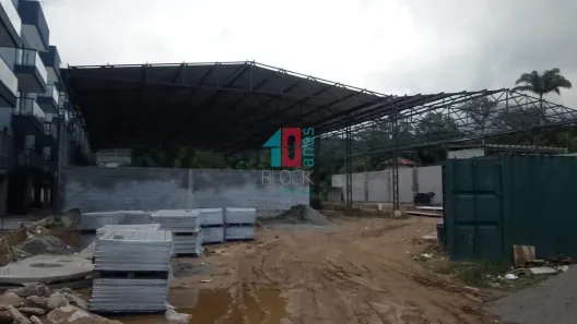 Galpão/Depósito/Armazém para alugar, 960m² no Vargem Grande, Rio de Janeiro