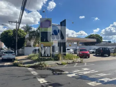 Lote/Terreno com 1 Quarto à venda, 1446m² no Brasil, Uberlândia