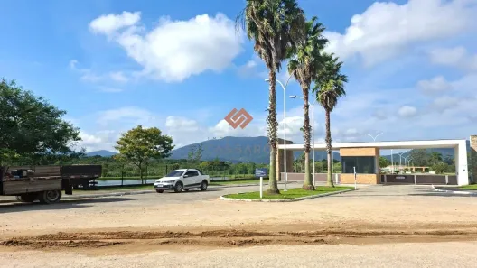 Lote/Terreno à venda, 808m² no Ratones, Florianópolis