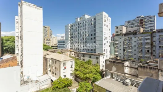 Kitnet com 1 Quarto à venda, 32m² no Centro Histórico, Porto Alegre