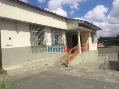 Casa com 5 Quartos à venda, 222m² no São Geraldo, Belo Horizonte
