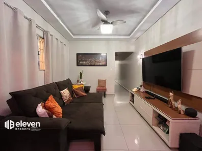 Casa com 4 Quartos à venda, 211m² no Vila Cascatinha, São Vicente