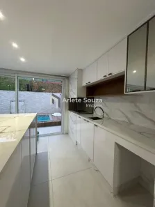 Casa de Condomínio com 4 Quartos à venda, 260m² no Chácaras Copaco, Arujá
