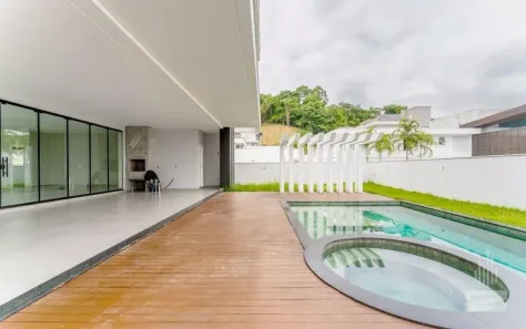 Casa com 4 Quartos à venda, 468m² no Itoupava Central, Blumenau