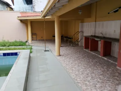 Casa de Condomínio com 3 Quartos à venda, 260m² no Dom Pedro I, Manaus