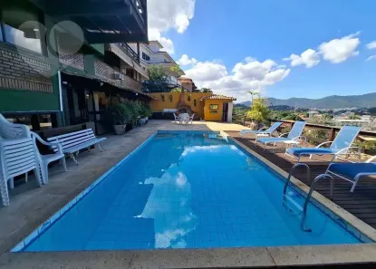 Casa de Condomínio com 5 Quartos à venda, 550m² no Itaipu, Niterói