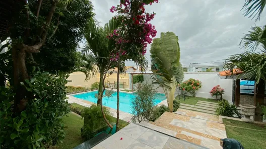 Casa com 8 Quartos à venda, 735m² no De Lourdes, Fortaleza