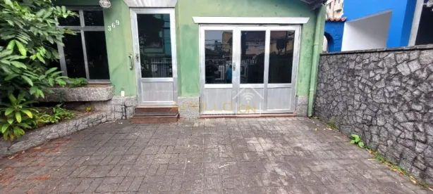 Casa com 3 Quartos para alugar, 350m² no Macuco, Santos