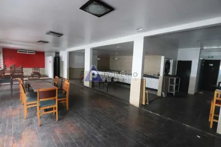 Ponto Comercial à venda, 404m² no Catete, Rio de Janeiro
