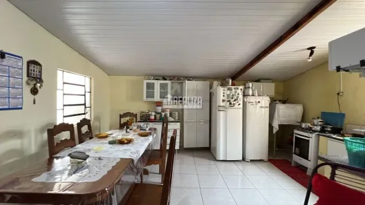 Casa com 8 Quartos à venda, 466m² no São Benedito, Uberaba