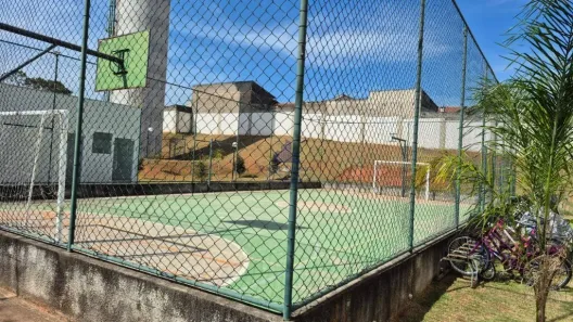 Apartamento com 2 Quartos para venda ou aluguel, 40m² no Granjas Santa Terezinha, Taubaté