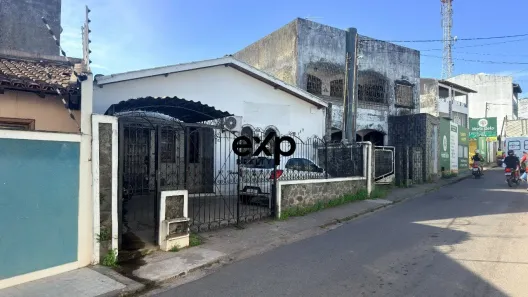 Casa com 3 Quartos à venda, 204m² no Graça, Valença