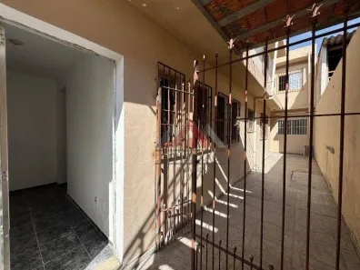 Casa com 2 Quartos para alugar, 80m² no Jundiapeba, Mogi das Cruzes