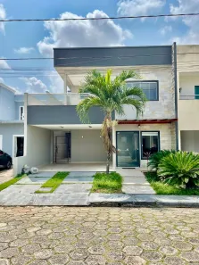 Casa de Condomínio com 4 Quartos à venda, 220m² no Parque Verde, Belém