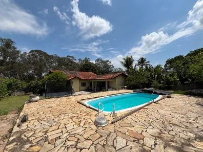 Fazenda/Sítio com 4 Quartos à venda, 1060m² no Vila Dom Pedro, Atibaia