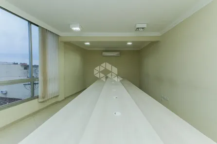 Sala Comercial à venda, 36m² no Chácara das Pedras, Porto Alegre