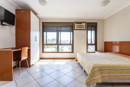 Apartamento com 1 Quarto para alugar, 35m² no Santana, Porto Alegre