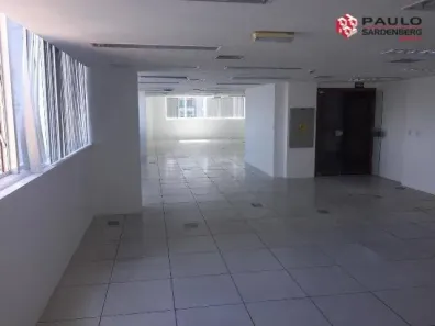 Sala Comercial para alugar, 400m² no Enseada do Suá, Vitória