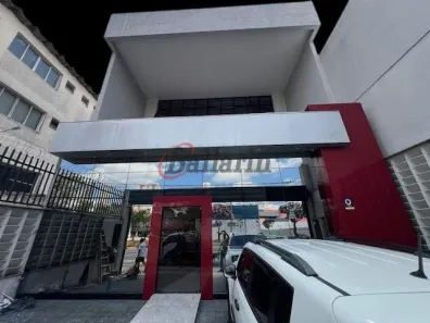 Prédio Comercial para alugar, 261m² no Centro, Diadema