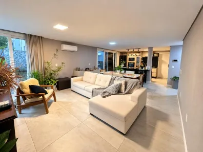 Casa com 4 Quartos à venda, 230m² no Agronômica, Florianópolis