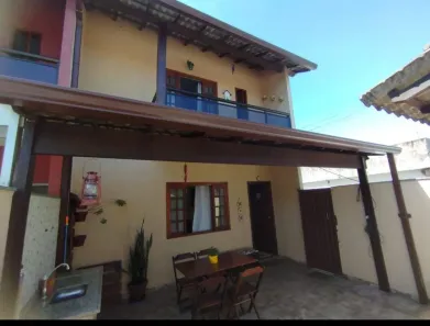 Casa com 2 Quartos à venda, 120m² no Laranjal, São Gonçalo