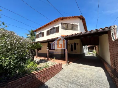 Casa com 4 Quartos à venda, 280m² no Parque Hotel, Araruama