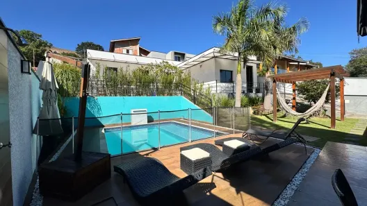 Casa de Condomínio com 4 Quartos à venda, 550m² no Parque Arco Iris, Atibaia