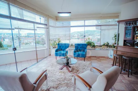 Casa com 3 Quartos à venda, 502m² no Oficinas, Tubarão