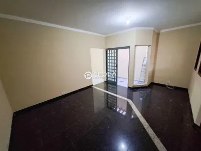Casa com 2 Quartos à venda, 101m² no Jardim Nielsen Ville, Americana