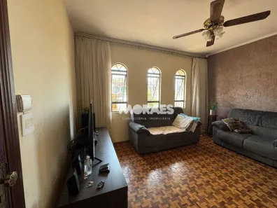 Casa com 3 Quartos à venda, 157m² no Jardim Terra Branca, Bauru