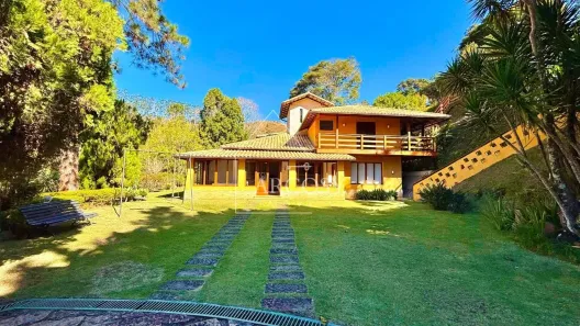 Casa com 7 Quartos à venda, 400m² no Itaipava, Petrópolis