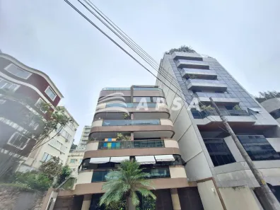 Apartamento com 3 Quartos para alugar, 130m² no Lagoa, Rio de Janeiro