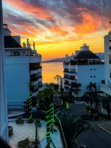 Apartamento com 3 Quartos à venda, 110m² no Coqueiros, Florianópolis