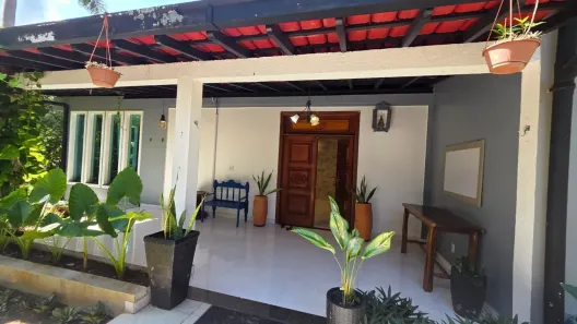 Casa de Condomínio com 4 Quartos para alugar, 1000m² no Ponta Negra, Manaus