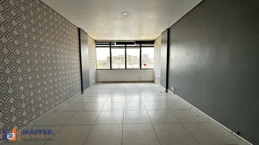Sala Comercial à venda, 33m² no São Geraldo, Porto Alegre