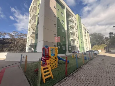 Apartamento com 2 Quartos à venda, 55m² no Nogueira, Petrópolis