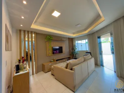 Sobrado com 3 Quartos à venda, 131m² no Centro, Navegantes