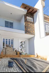 Sobrado com 2 Quartos à venda, 116m² no Igara, Canoas