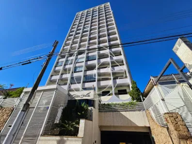 Apartamento com 3 Quartos para alugar, 165m² no Centro, Marília