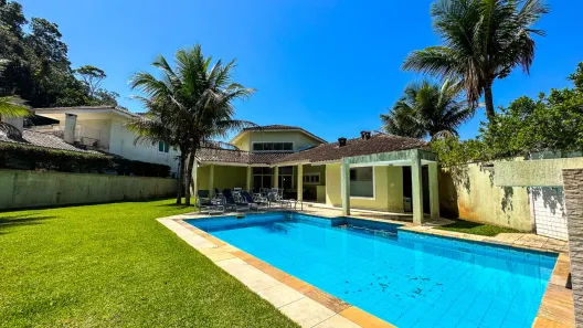 Casa com 5 Quartos à venda, 315m² no Balneário Praia do Pernambuco, Guarujá