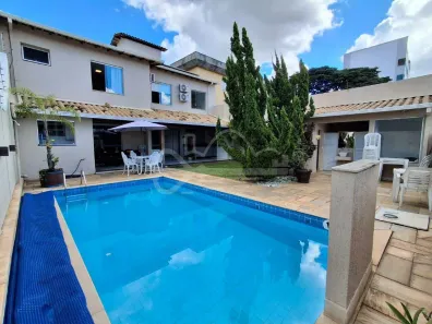 Casa com 3 Quartos à venda, 291m² no Santa Rosa, Belo Horizonte