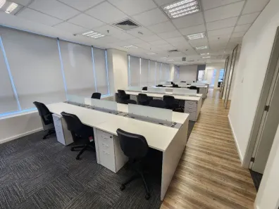 Sala Comercial para alugar, 228m² no Pinheiros, São Paulo