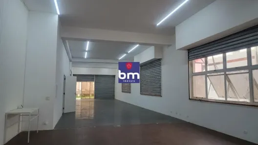Prédio Comercial para alugar, 790m² no Pinheiros, São Paulo