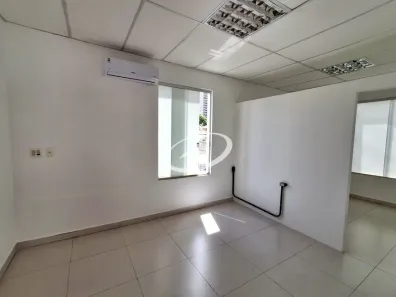 Sala Comercial para alugar, 25m² no Osvaldo Rezende, Uberlândia